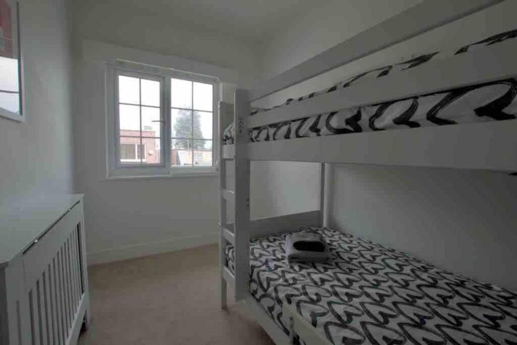 Apartmán Birds Nest In Frinton-On-Sea Exteriér fotografie